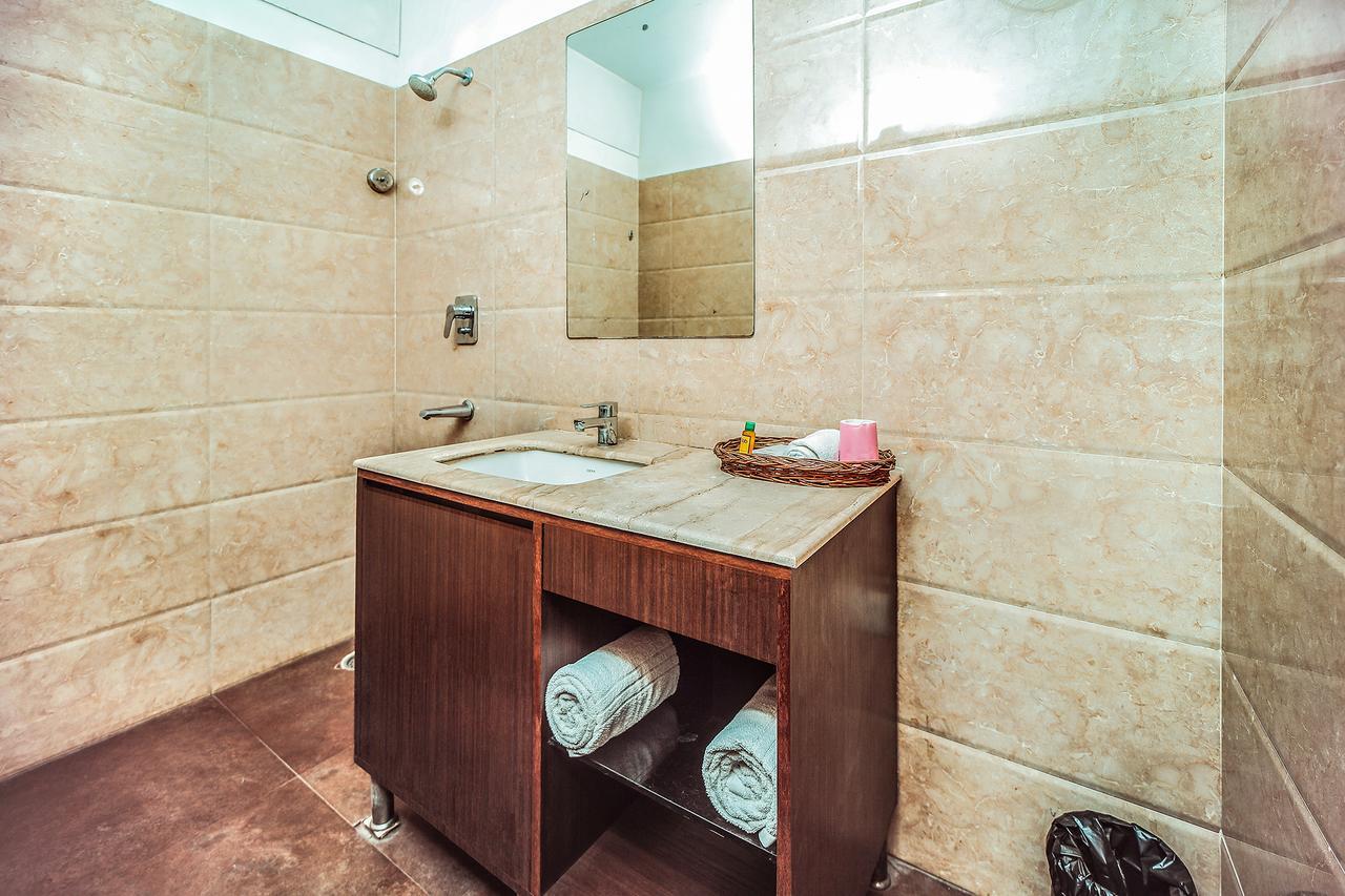 Fabhotel Basera Amritsar Buitenkant foto