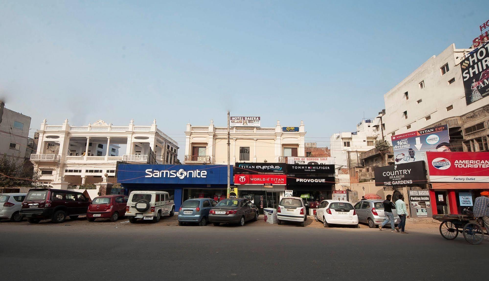 Fabhotel Basera Amritsar Buitenkant foto